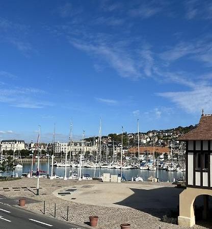 La Marine Lejlighed Deauville Eksteriør billede